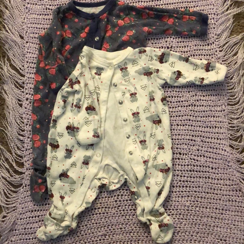 Rosie Pope 0-3mon 2pc set onesies